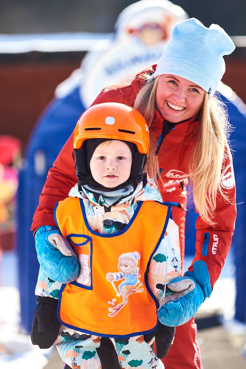 STAŇ SE INSTRUKTOREM LYŽOVÁNÍ A SNOWBOARDINGU V RESORTU BÍLÁ | BESKYDY